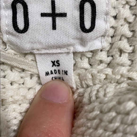 O+O sweater - Picture 2 of 3